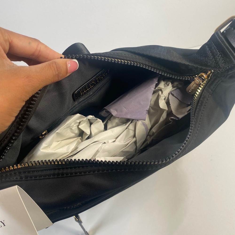 Ellen Tracy Crossbody Bag Purse Travel Light Nylon Pockets Everyday‎ Casual - Picture 7 of 9